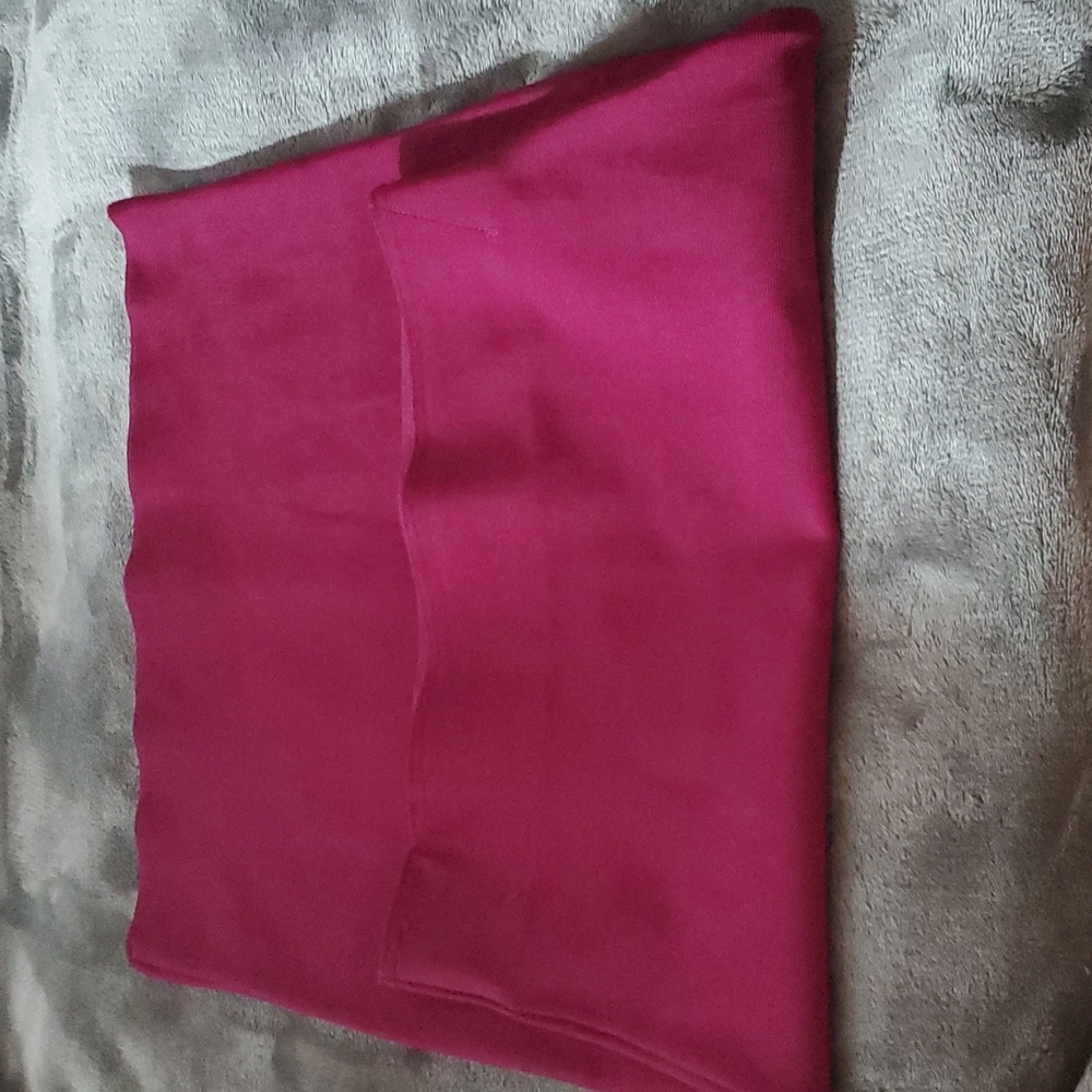 Wow Couture Magenta Bandage Pencil Skirt. Size M. - Picture 2 of 4
